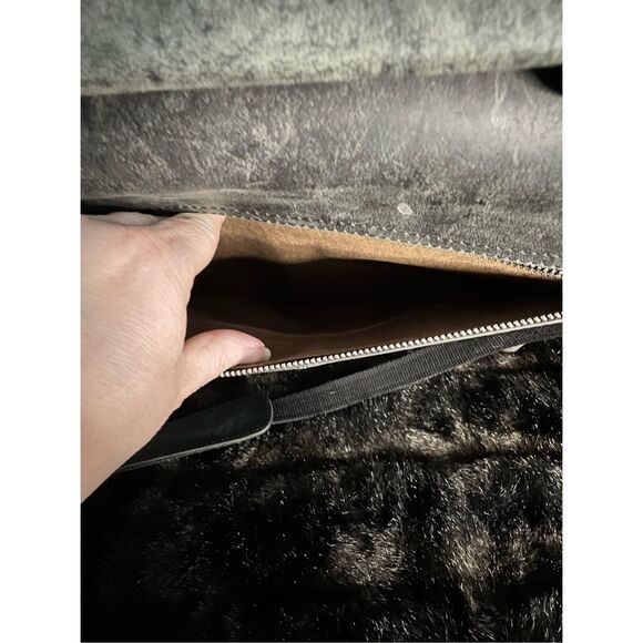 KomalC 16 Inch Leather briefcase Laptop Messenger Bags - Picture 5 of 8